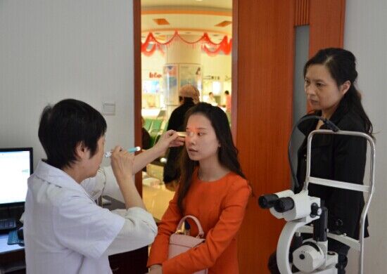 成都好的儿童眼科，治疗小儿眼病西南连锁专科医院
