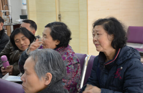 白内障怎么治?睛彩俱乐部白内障会员讲座告诉你