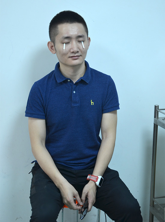 城市之音主持人谢探和城市之音主持人马甜,是