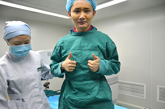 FM102.6微言大义主持人谢探全飞秒摘镜实录 